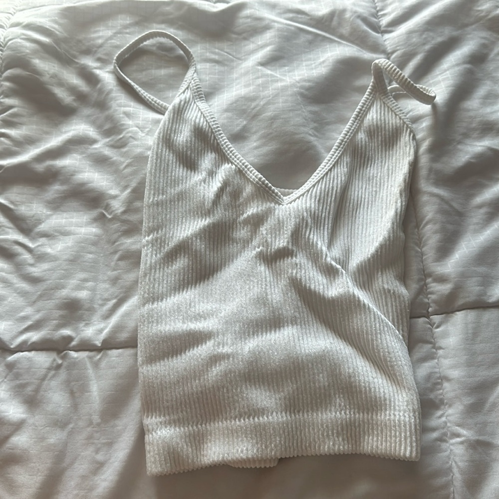 white crop top spaghetti  strap